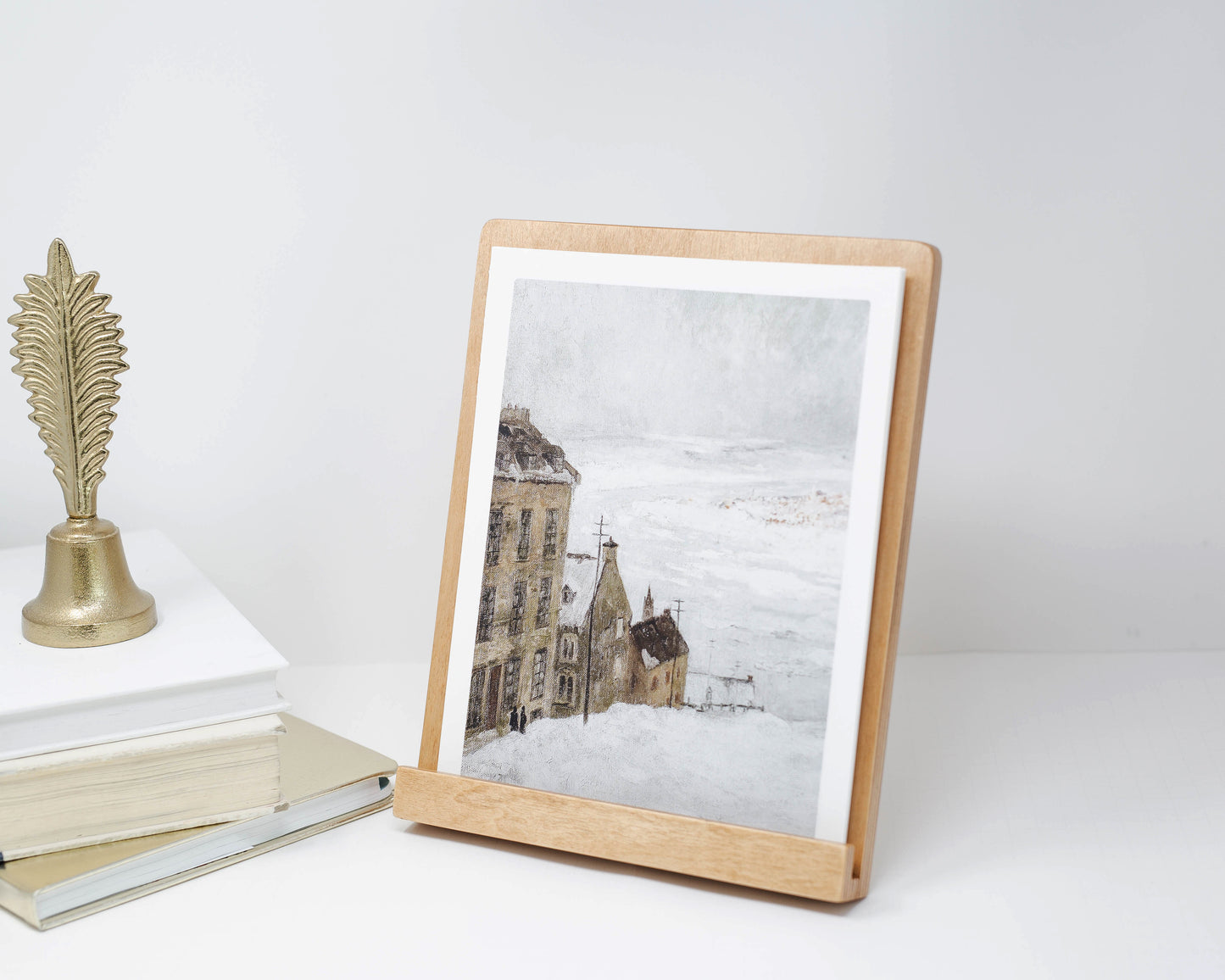Tabletop Easel