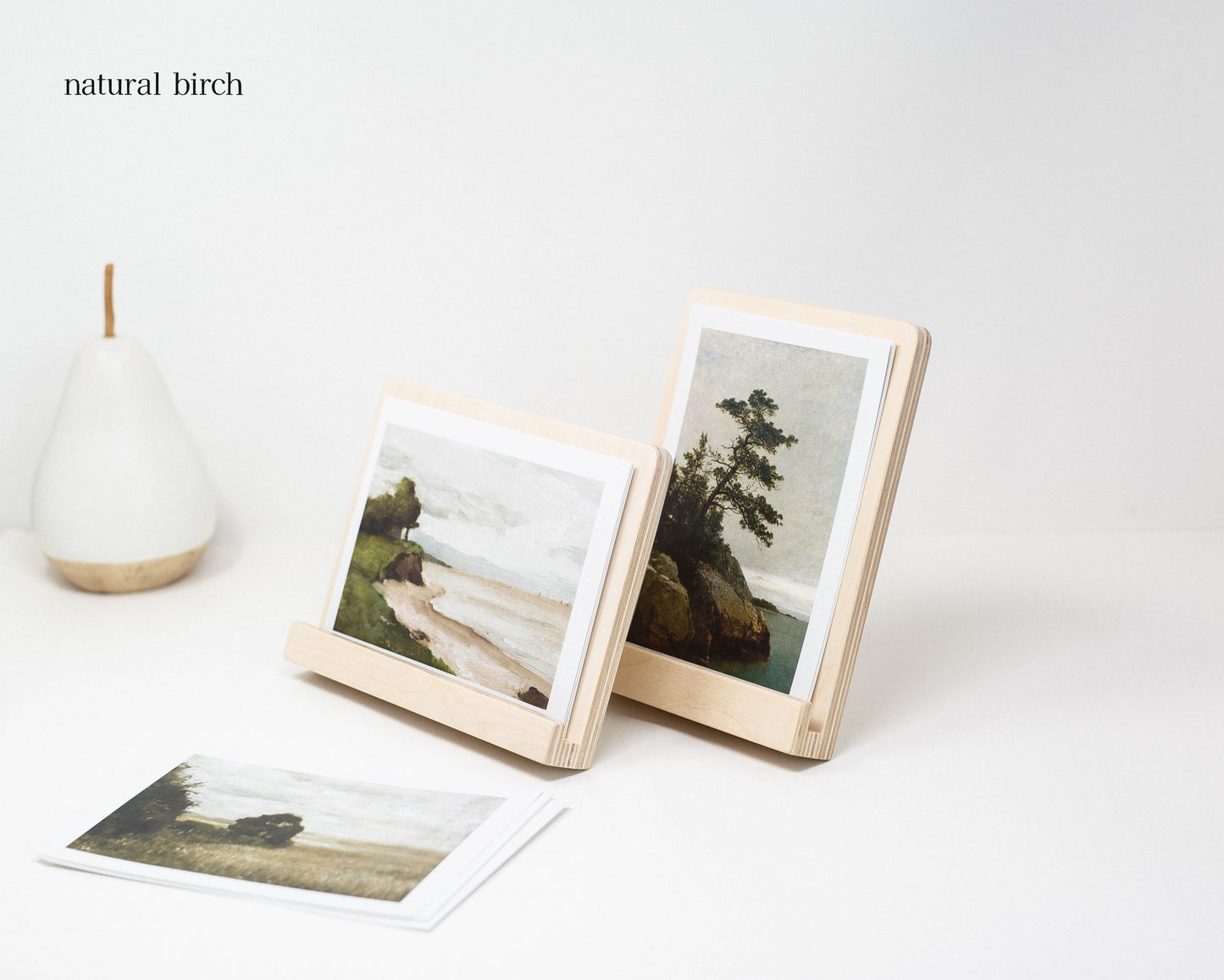 Tabletop Easel