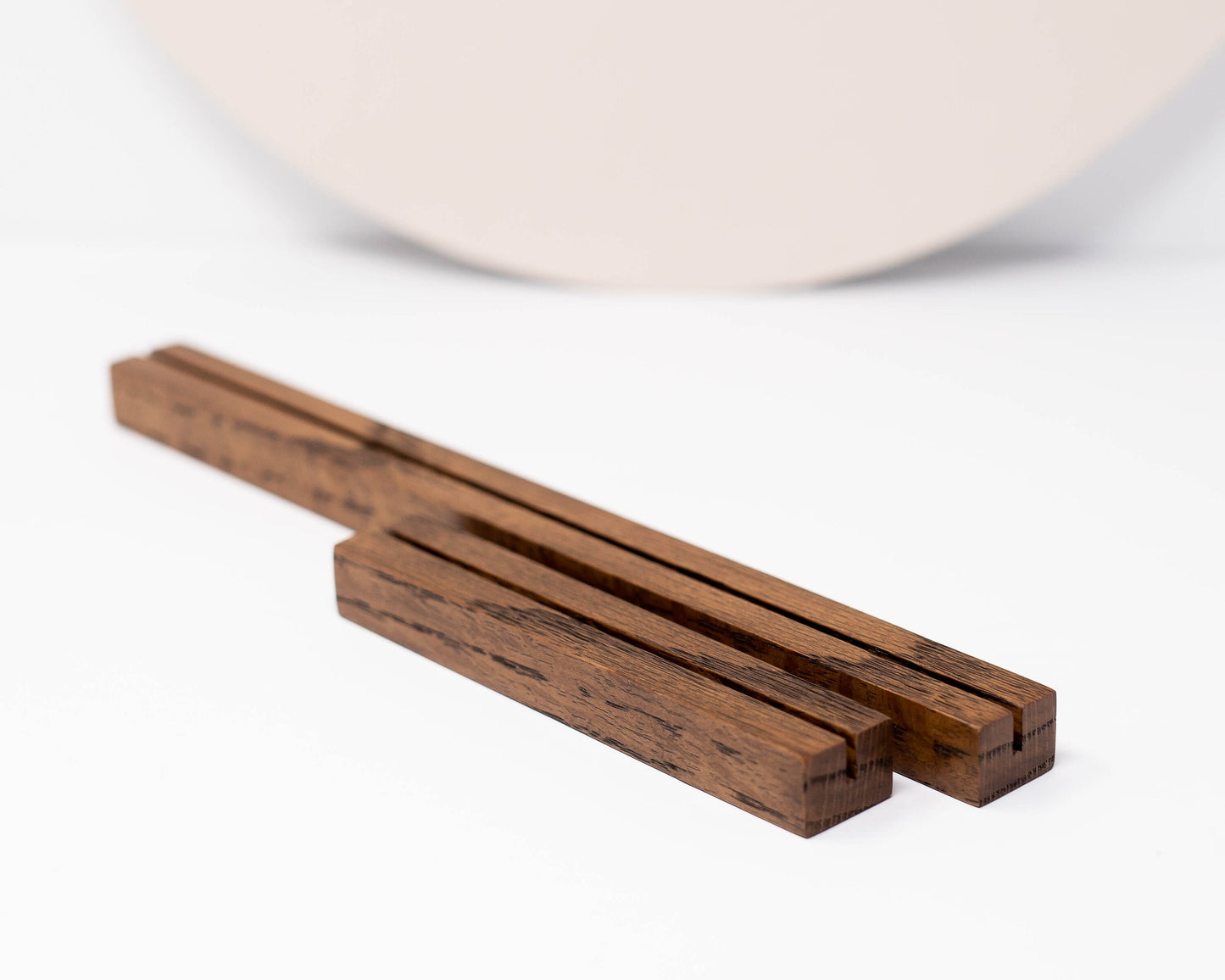 6" Oak Place Card Holder